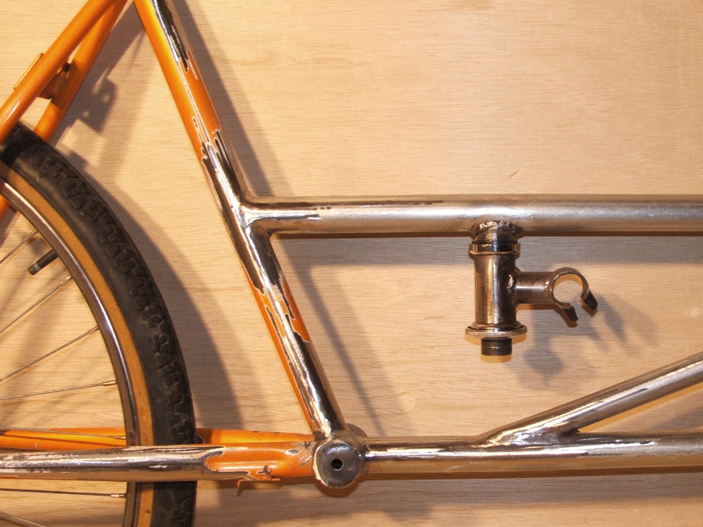 WildKat Recumbent Bike - remote head tube